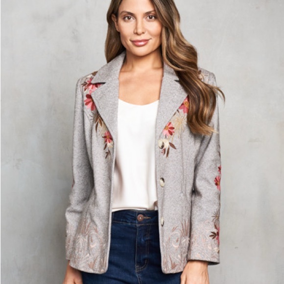 Floral Embroidered Gray Jacket - Picture 2 of 7